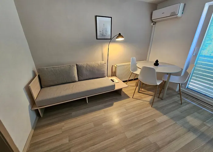 Domacija Mlaker * ポドチェトルテク